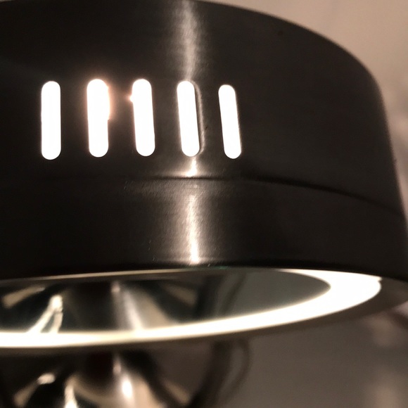 Makeup Mirror - Picture 2 of 3